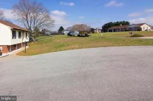 714 Redwood Dr, Westminster, MD 21157 - Photo 34