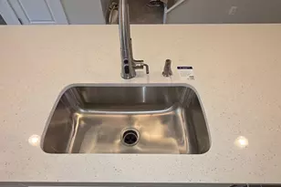 5234 Helton Dr, Sykesville, MD 21784 - Photo 8