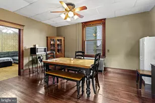221 Main St, New Windsor, MD 21776 - Photo 8