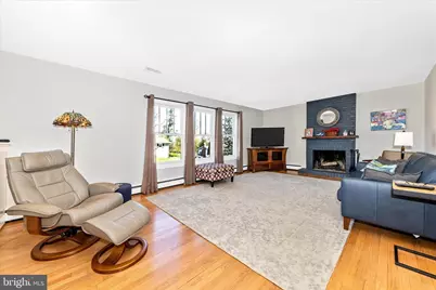 210 Oak Street, Mount Airy, MD 21771 - Photo 8