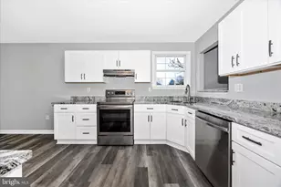 170 Bentley St, Taneytown, MD 21787 - Photo 8