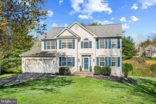 25 Cypress Point Ct, Westminster, MD 21158 - Photo 2