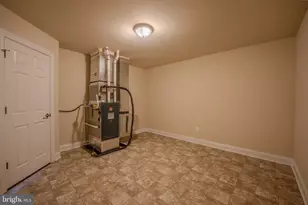 1712 Botanical Ct, Sykesville, MD 21784 - Photo 42