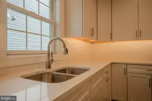 1712 Botanical Ct, Sykesville, MD 21784 - Photo 14