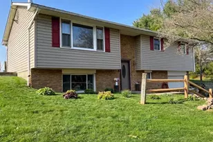 2438 Ebbvale Rd, Manchester, MD 21102 - Photo 2