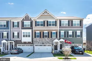 2723 Town View Cir, New Windsor, MD 21776 - Photo 1
