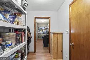 2401 Albert Rill Rd, Hampstead, MD 21074 - Photo 12