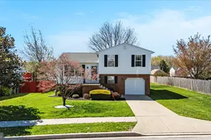 1198 N Carroll St, Hampstead, MD 21074 - Photo 2