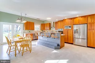 5802 Caves Ct, Sykesville, MD 21784 - Photo 12