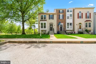 400 Doral Ct, Westminster, MD 21158 - Photo 4