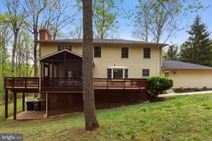 4036 Roop Rd, New Windsor, MD 21776 - Photo 6