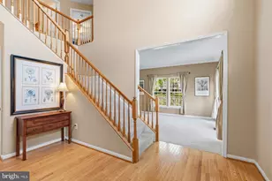 5650 Compton Ln, Eldersburg, MD 21784 - Photo 2