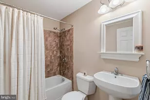 5650 Compton Ln, Eldersburg, MD 21784 - Photo 32
