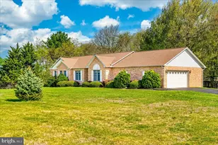 1570 Woodvilla Dr, Westminster, MD 21157 - Photo 4
