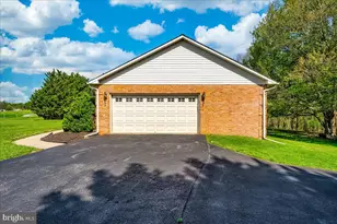 1570 Woodvilla Dr, Westminster, MD 21157 - Photo 60