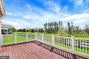 518 Clubside Dr, Taneytown, MD 21787 - Photo 26