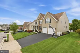 304 Saddleback TR, Mount Airy, MD 21771 - Photo 2