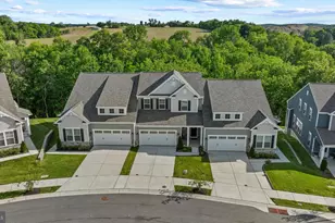2812 Town View Cir, New Windsor, MD 21776 - Photo 50