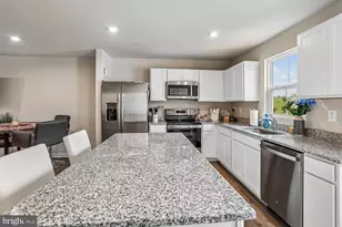 502 Crimson Ave, Taneytown, MD 21787 - Photo 14
