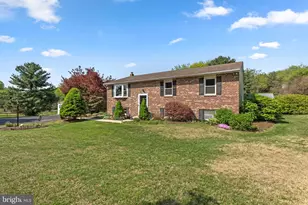 5140 Perry Rd, Mount Airy, MD 21771 - Photo 2