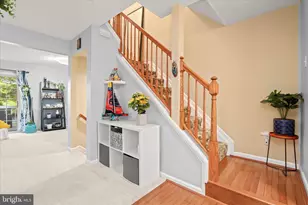 6242 Meadowcroft Rd, Eldersburg, MD 21784 - Photo 2