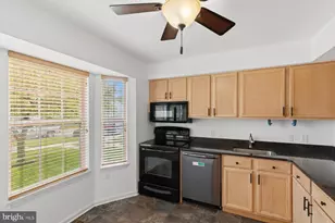 802 Medinah Cir, Westminster, MD 21158 - Photo 12