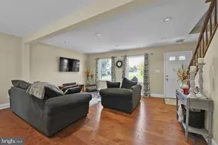 423 London Ct, Westminster, MD 21157 - Photo 2