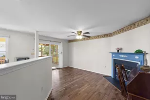 942 Litchfield Cir, Westminster, MD 21158 - Photo 8