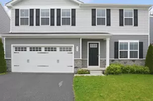 213 Pickett St, Taneytown, MD 21787 - Photo 4