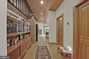 1720 Charles Ray Acres Dr, Sykesville, MD 21784 - Photo 18