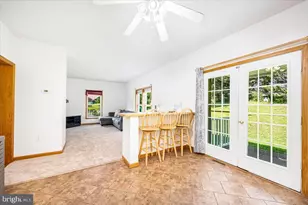 2402 Windisch Dr, Westminster, MD 21158 - Photo 16
