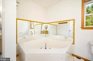 2402 Windisch Dr, Westminster, MD 21158 - Photo 32