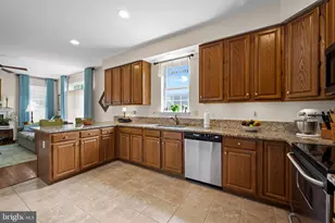 1881 McDuff Ct, Eldersburg, MD 21784 - Photo 12
