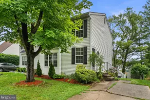 1012 Balsam Ln, Sykesville, MD 21784 - Photo 2