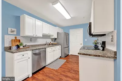 6518 Ridenour Way E #1C, Sykesville, MD 21784 - Photo 2