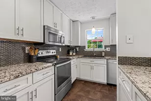 7618 Maple Ave, Sykesville, MD 21784 - Photo 12