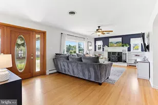 1644 St Paul St, Hampstead, MD 21074 - Photo 4