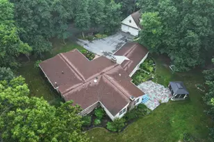 2404 Braddock Rd, Mount Airy, MD 21771 - Photo 2