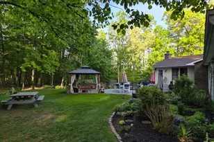 2404 Braddock Rd, Mount Airy, MD 21771 - Photo 12