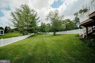 5766 Oyster Bay Dr, Eldersburg, MD 21784 - Photo 48