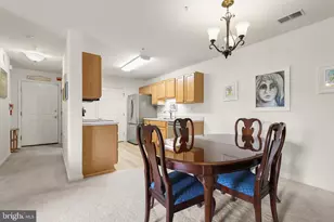6508 Ridenour Way E, Sykesville, MD 21784 - Photo 10