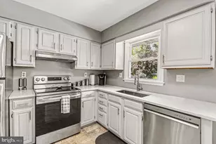 2911 Southwestern Ave, Manchester, MD 21102 - Photo 10