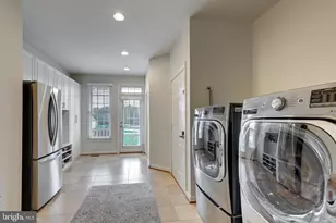 6050 Moore Dr, Sykesville, MD 21784 - Photo 28
