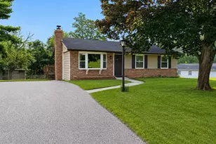 858 Star Ct, Union Bridge, MD 21791 - Photo 2