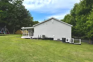1590 Homeland Dr, Sykesville, MD 21784 - Photo 4
