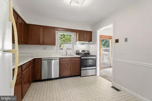 308 Waterview Ct, Hampstead, MD 21074 - Photo 14
