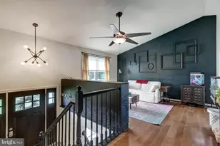 596 Footpath Ct, Westminster, MD 21158 - Photo 2