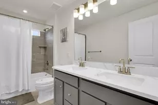 6 Jimmys St, Mount Airy, MD 21771 - Photo 36