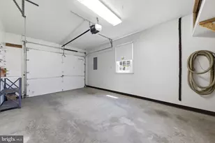 2820 Carlisle Dr, New Windsor, MD 21776 - Photo 20