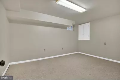 2504 Fairmount Road, Hampstead, MD 21074 - Photo 18